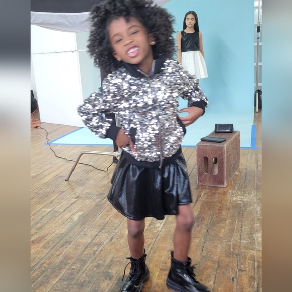 MIA NEW YORK Sequence Jacket - Picture 4 of 11